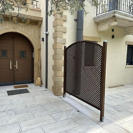 Villa Kalamos / Sea View And Pool Nearby Athens Екстер'єр фото