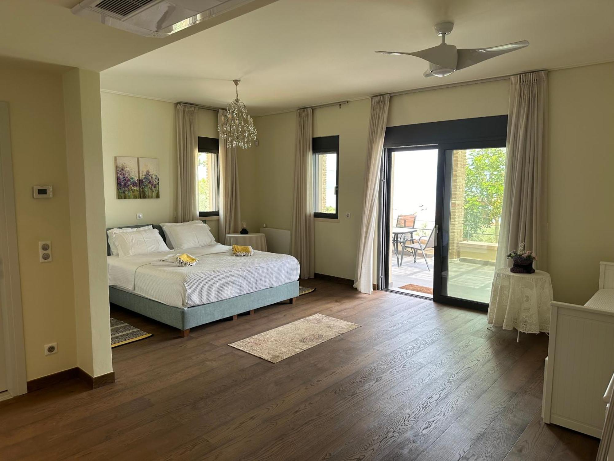 Villa Kalamos / Sea View And Pool Nearby Athens Екстер'єр фото